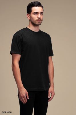 تیشرت مردانه یقه گرد آستین کوتاه