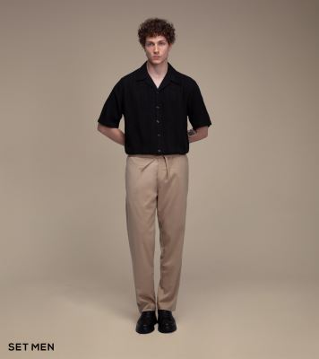 پیراهن مردانه آستین کوتاه کنفی