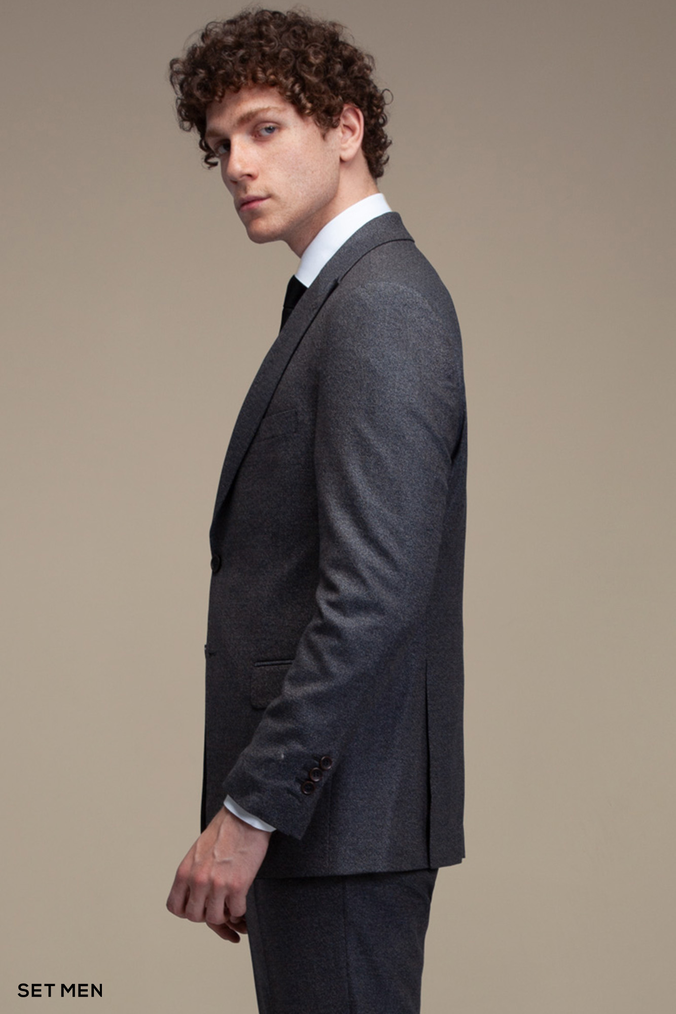 کت و شلوار مردانه سه تکه یقه بلیزر دو دکمه