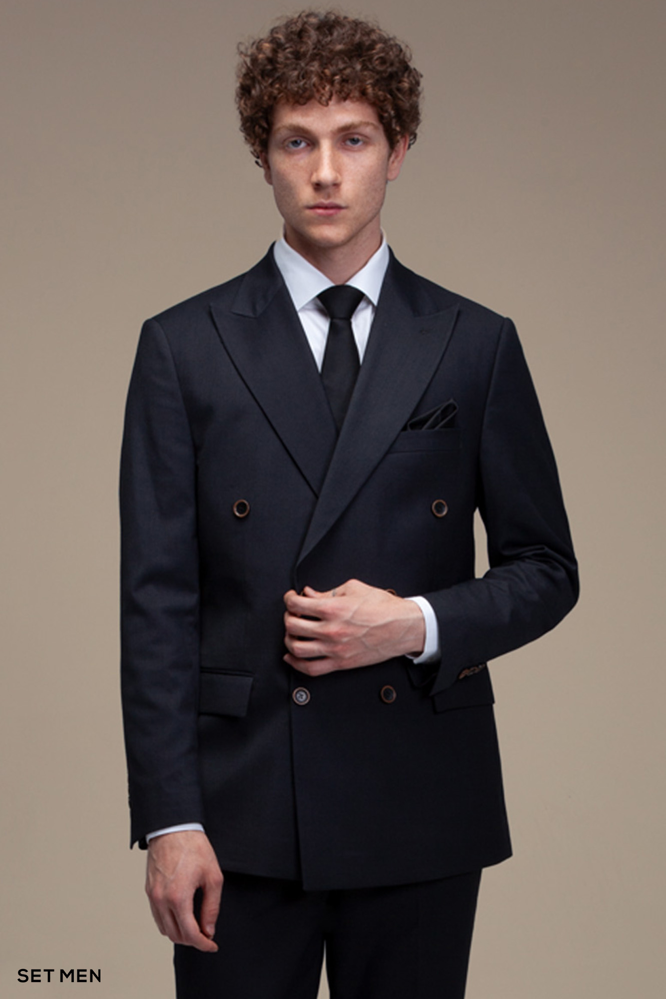 کت و شلوار دو تکه دبل برست