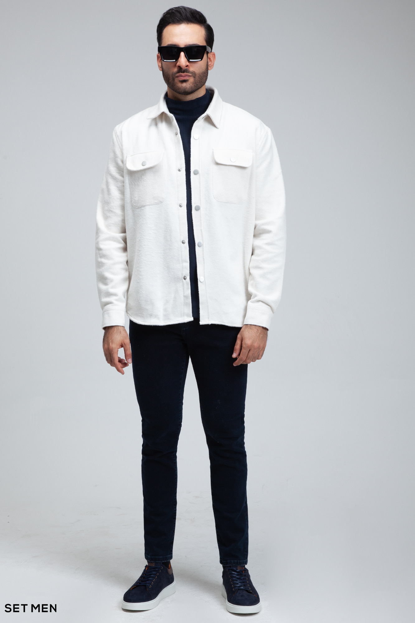 پیراهن پشمی