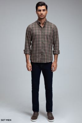 پیراهن پشمی چهارخانه