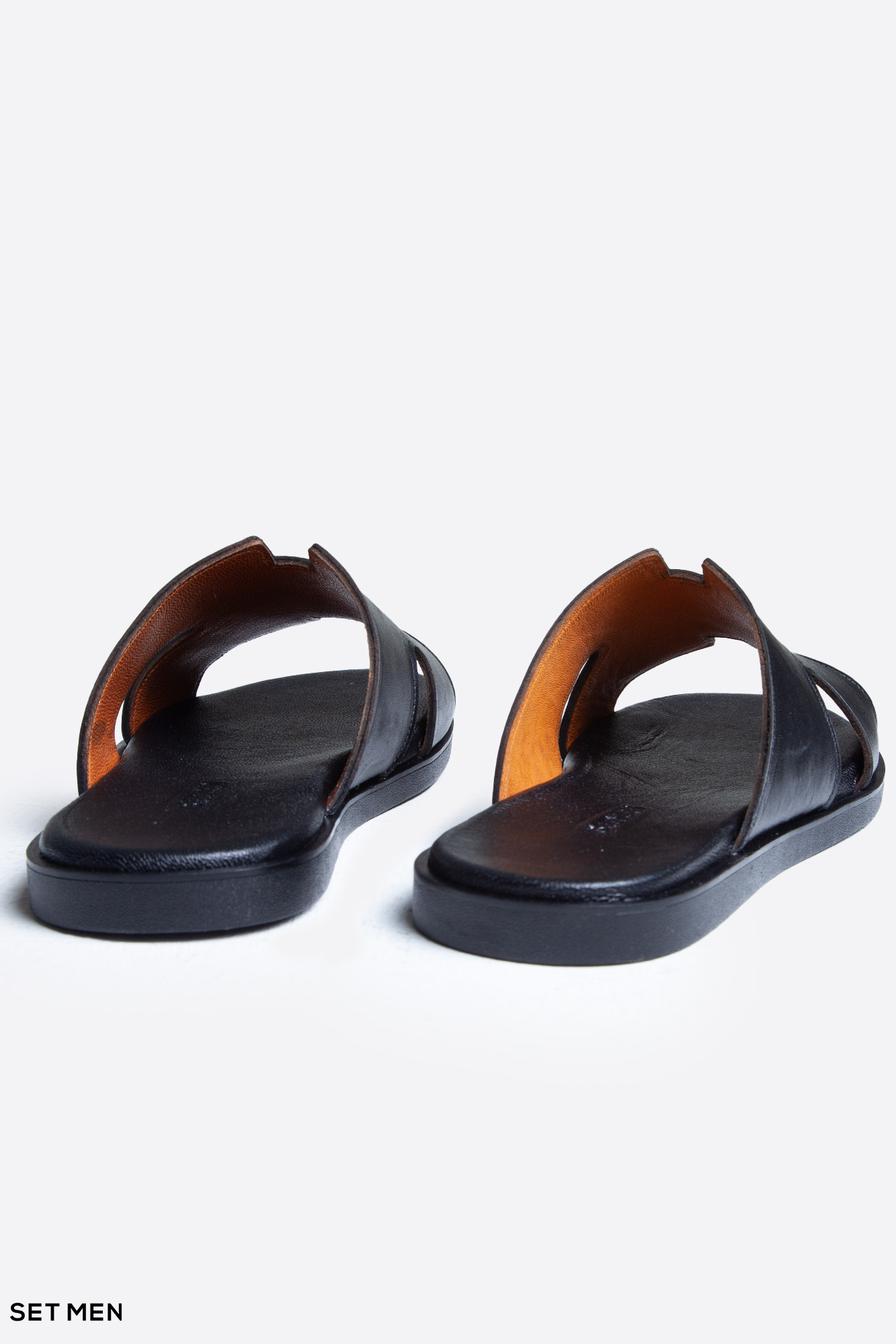 صندل چرم کلاسیک