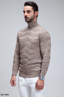 بافت یقه اسکی طرح دار