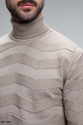 بافت یقه اسکی طرح دار