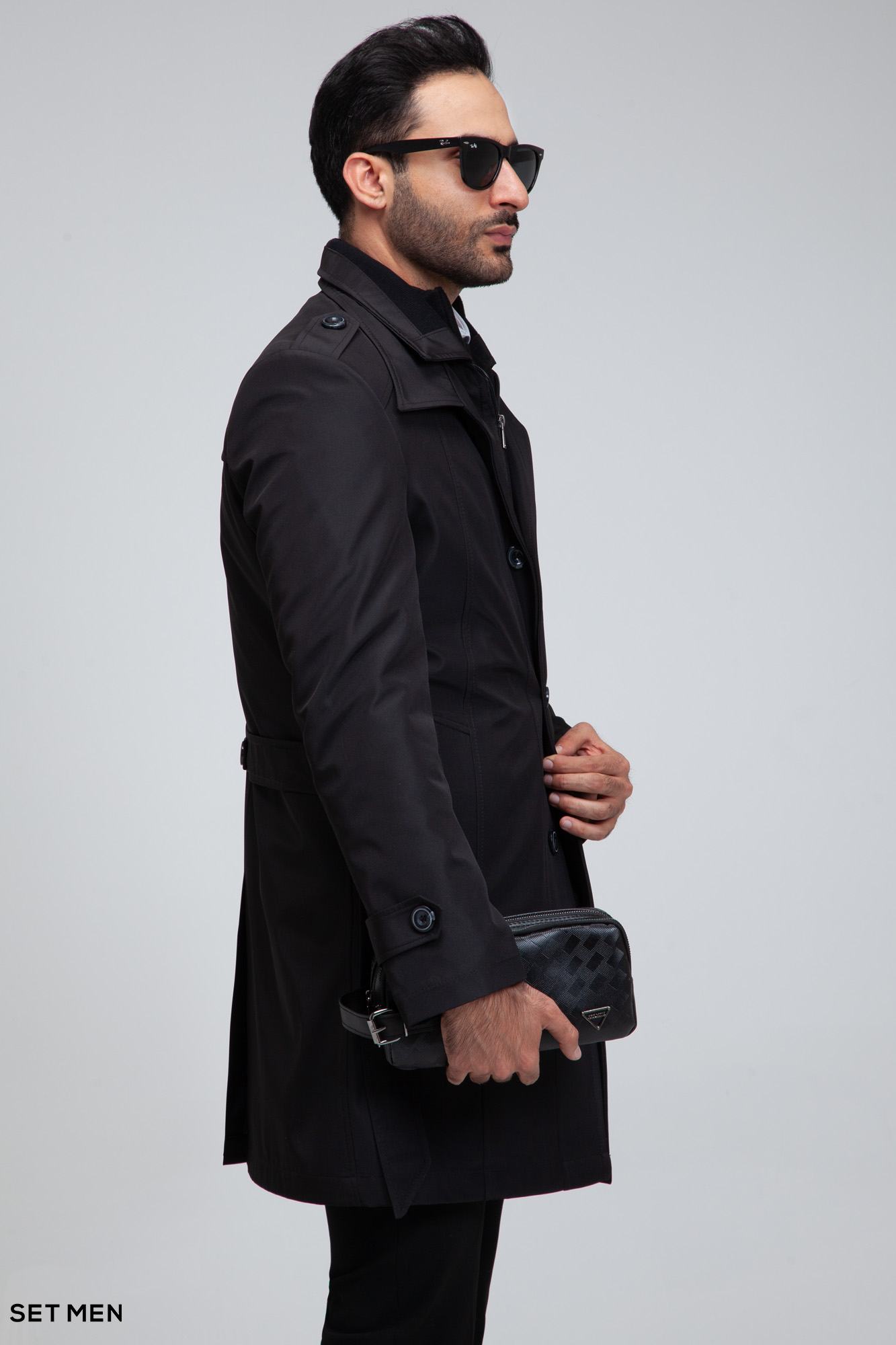 پالتو بارانی