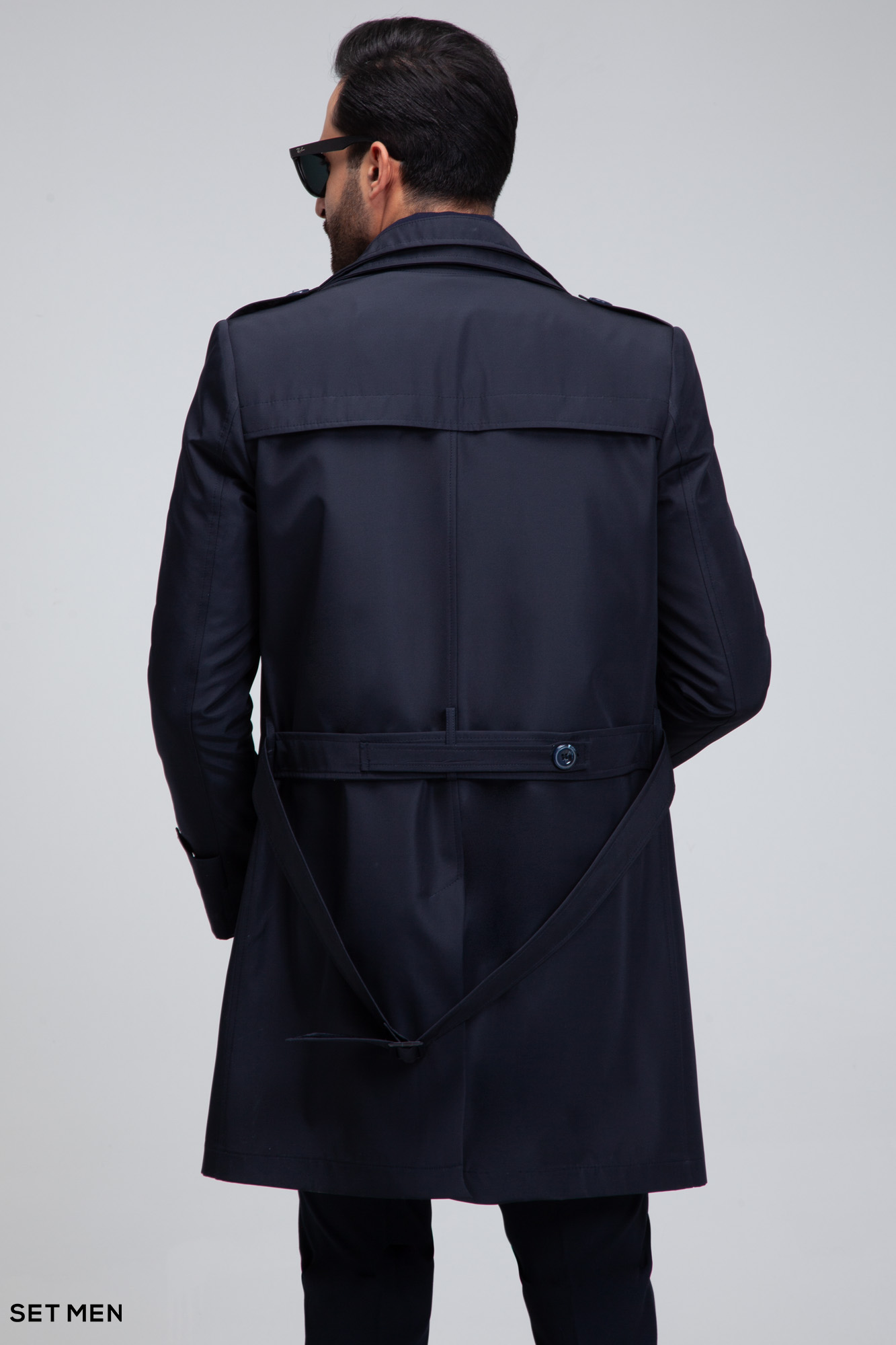 پالتو بارانی