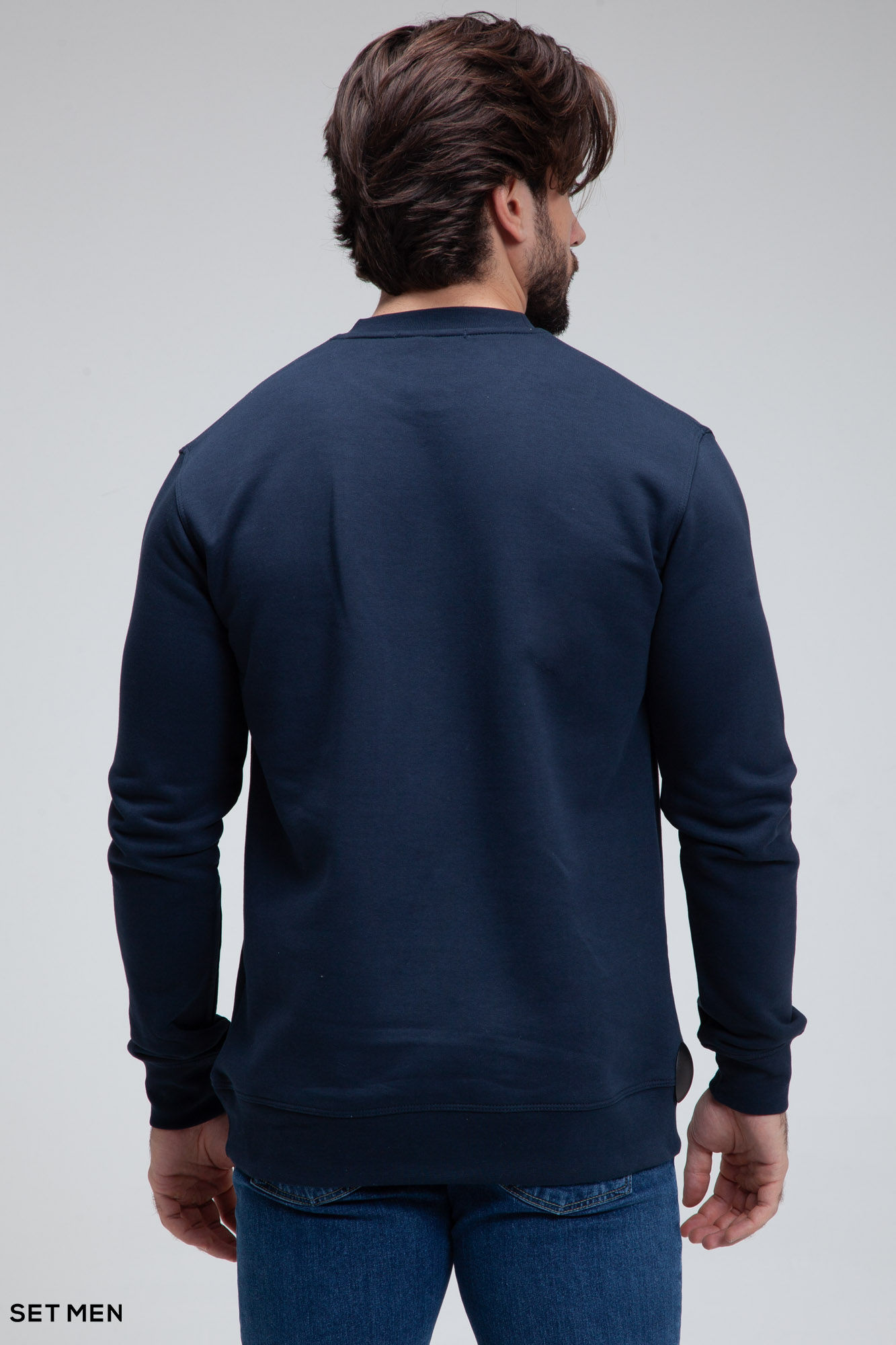 دورس یقه گرد