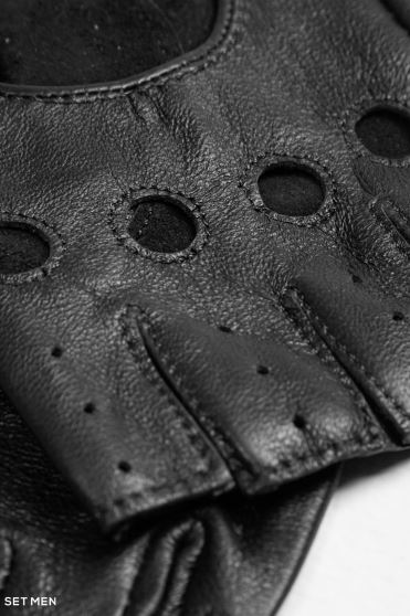 دستکش چرم پانچی