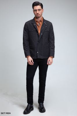 کاپشن بهاره سافاری