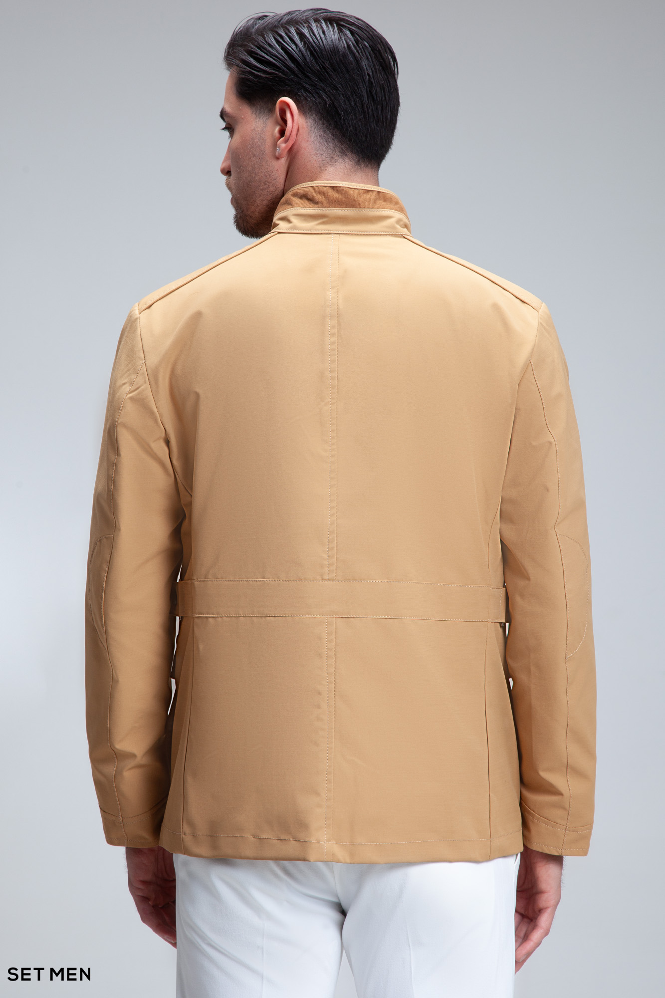 کاپشن بهاره سافاری