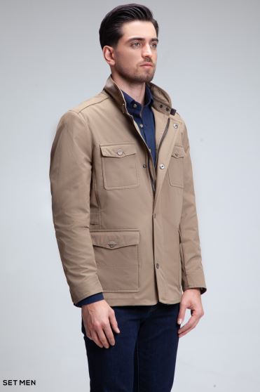 کاپشن بهاره سافاری