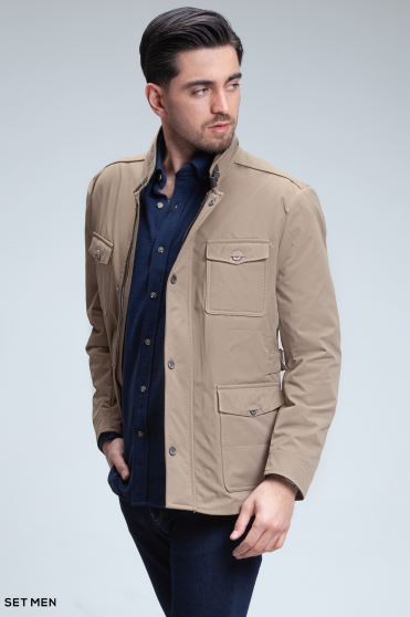 کاپشن بهاره سافاری