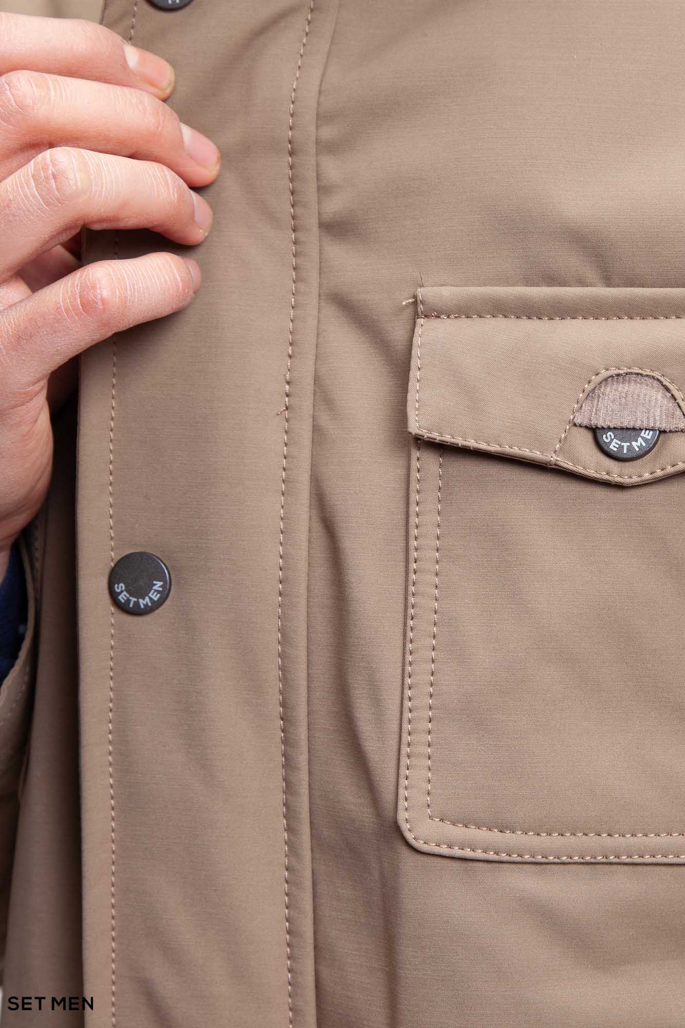 کاپشن بهاره سافاری