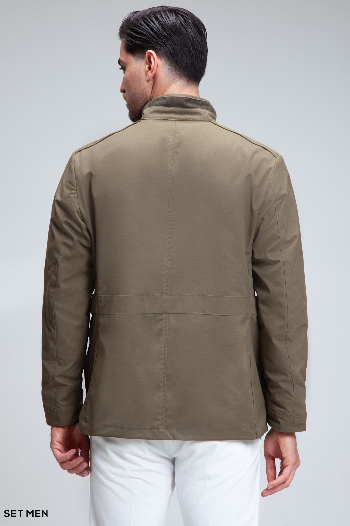 کاپشن بهاره سافاری