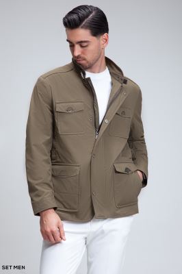 کاپشن بهاره سافاری