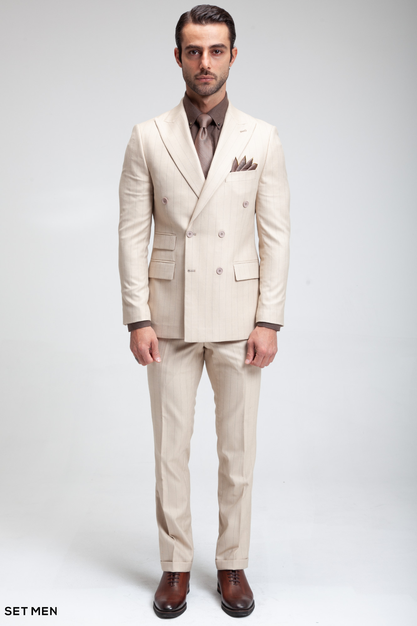 کت و شلوار مردانه شش دکمه دیپلمات