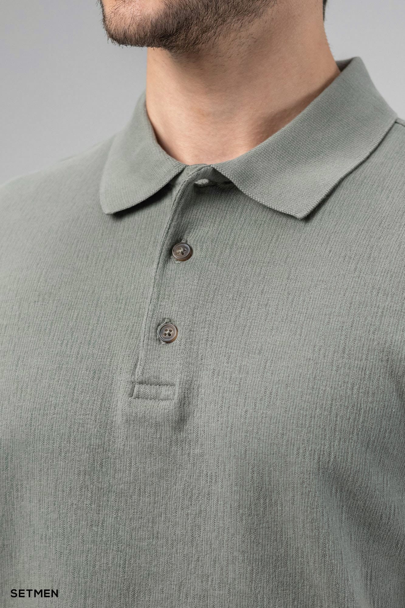 تیشرت یقه دار ژاکارد کلاسیک