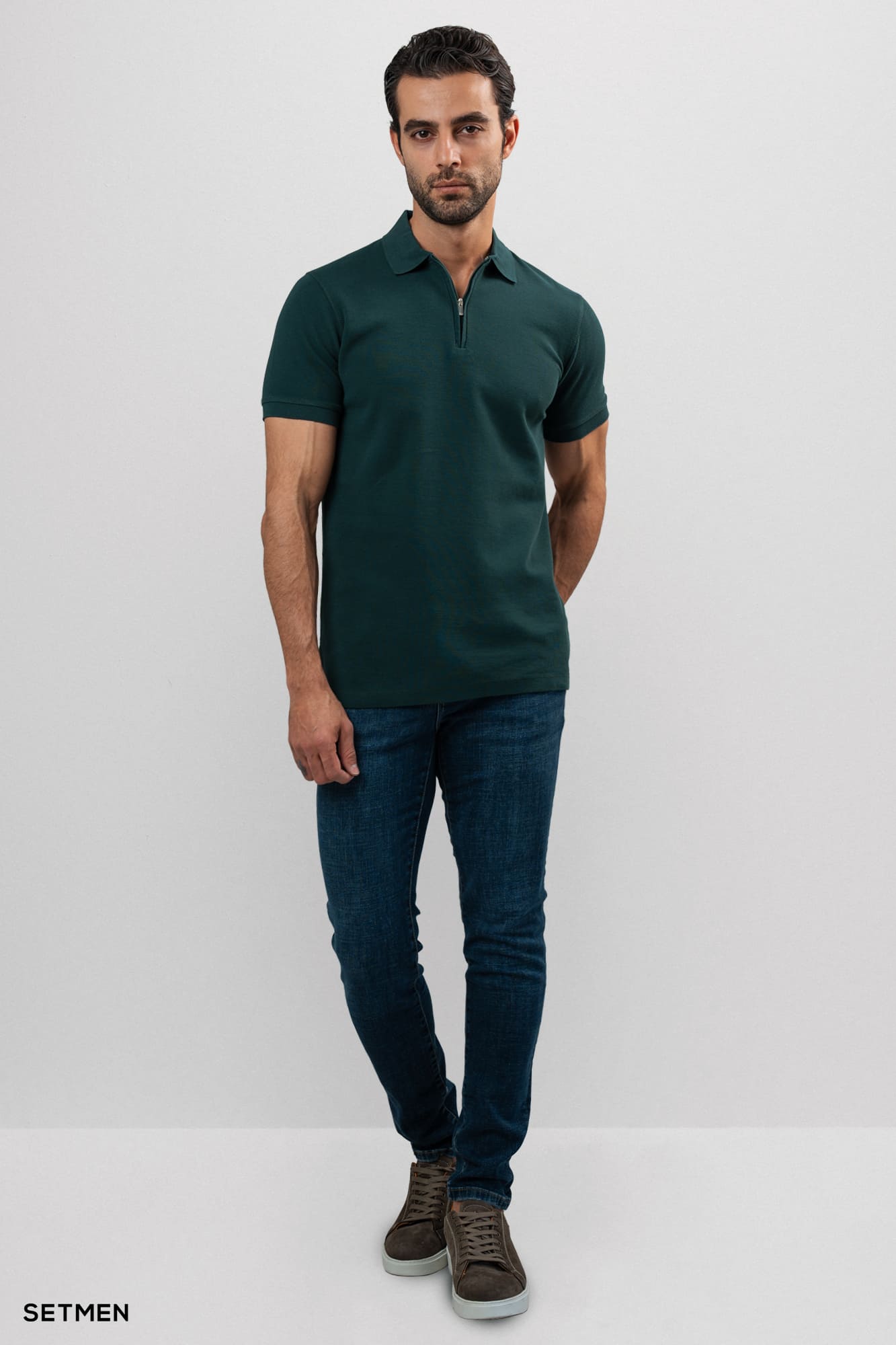 تیشرت یقه نیم زیپ سوزنی ساده