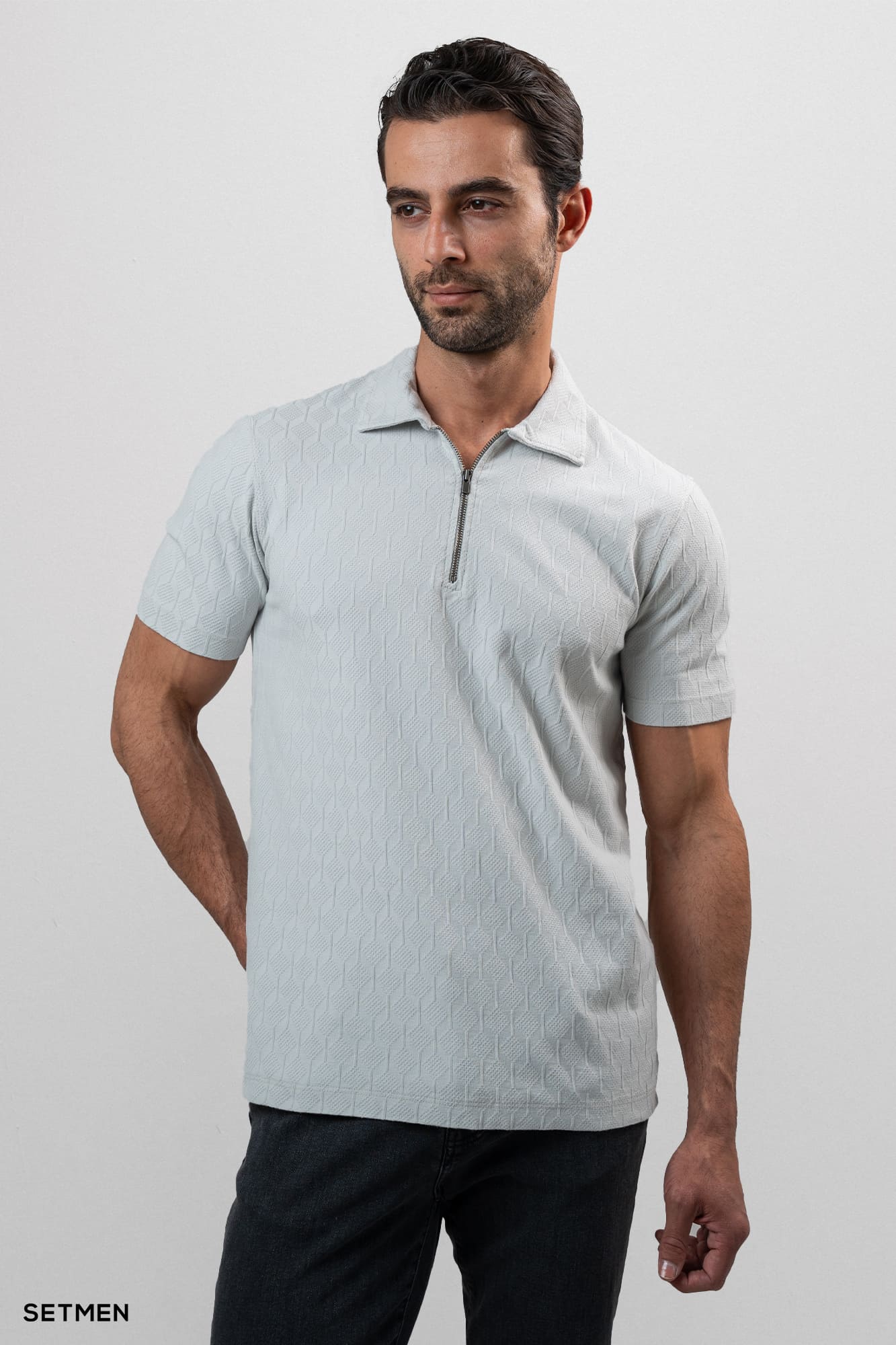 تیشرت یقه نیم زیپ ژاکارد