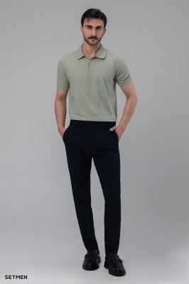 تیشرت یقه دار نیم زیپ ژاکارد اولد مانی