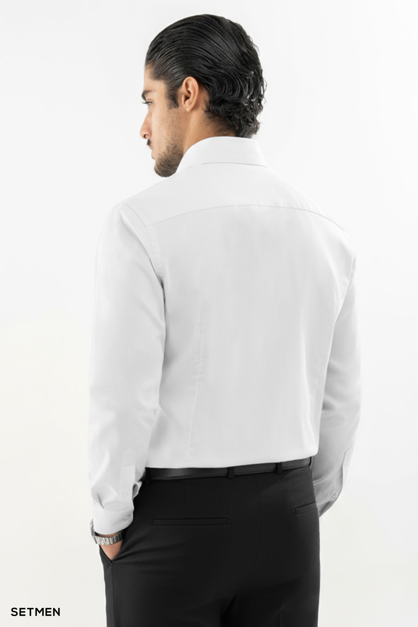 پیراهن مردانه کلاسیک